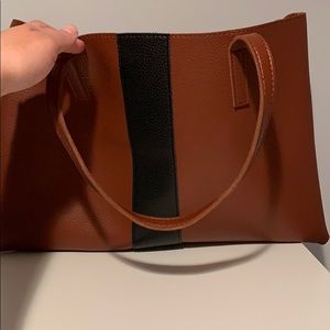 Vince Camuto tote